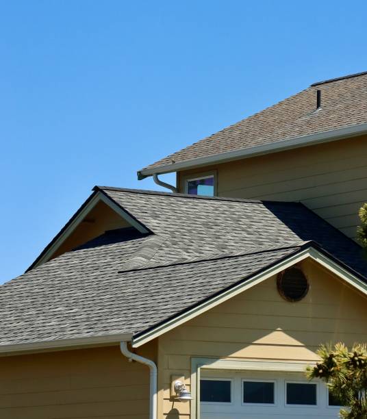 Best Asphalt Shingles Roofing  in Menomonee Falls, WI